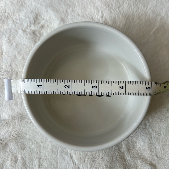 Cute Cat Water Dish with Black and White Cats - Picture 6 of 7